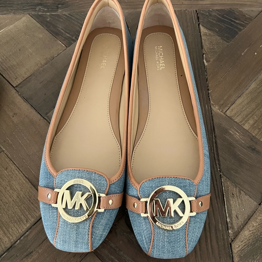 Michael Kors flat shoes.